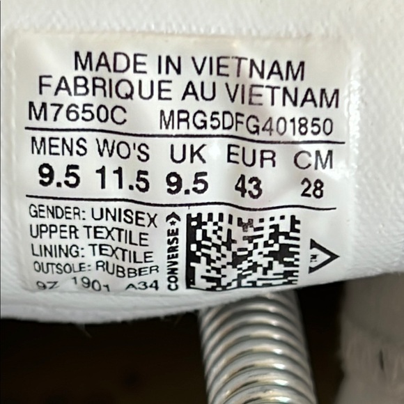 CONVERSE High-Top Sneakers 'CHUCK TAYLOR ALL STAR CLASSIC size 9.5 - Picture 11 of 11